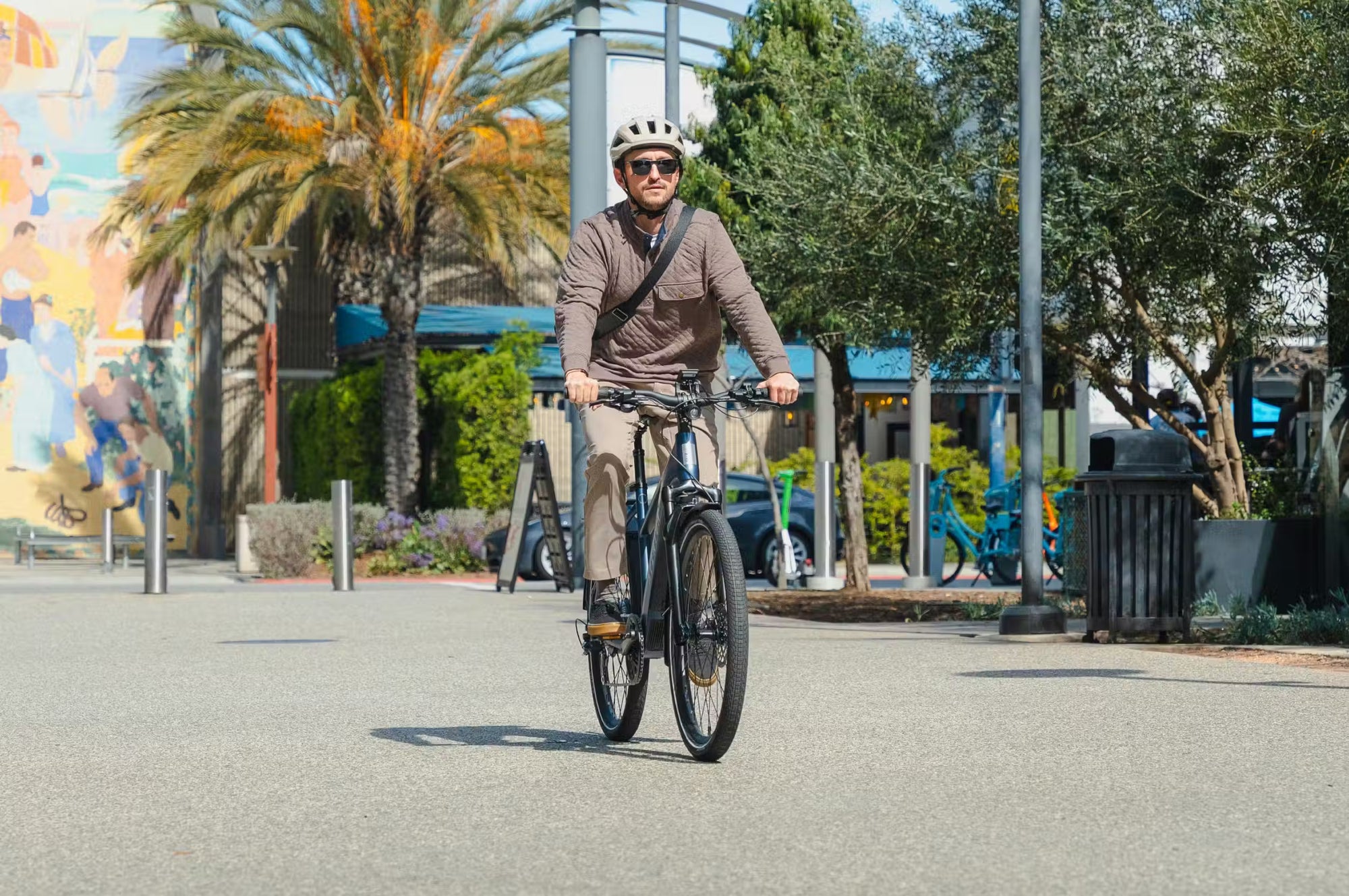Aventon Level 4 REC Step Through